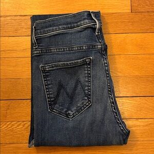 MOTHER Denim Jeans with Embroidered Back Pocket in Faded Blue